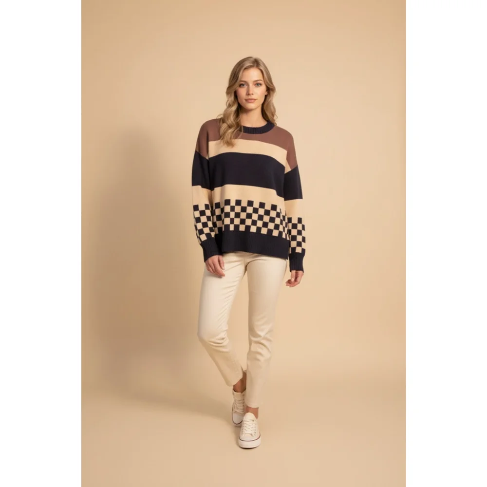 NWT Hem & Thread Pullover Sweater Size Small - Picture 2 of 7